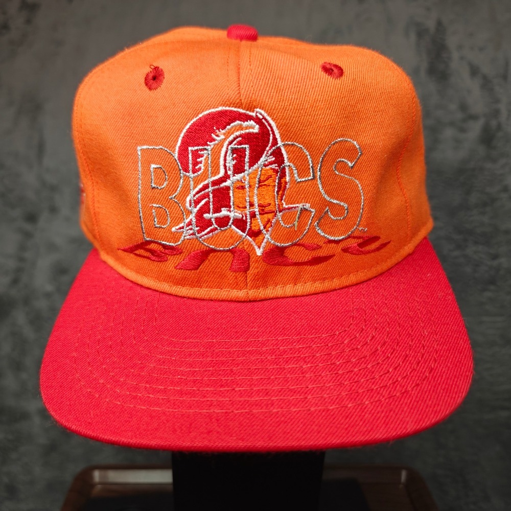 Vintage 90s Tampa Bay Buccaneers Hat Mens USA Orange Bucco Bruce Snapback Bucs